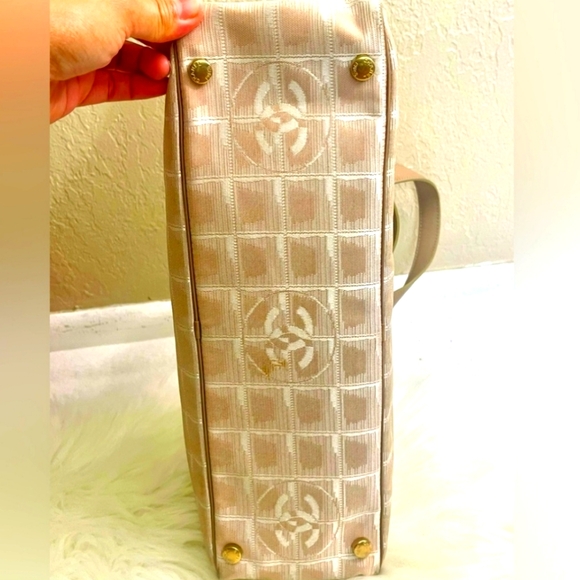 Authentic Chanel Bowling, Travel Line Bag - Picture 10 of 16